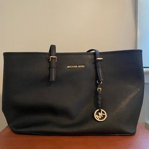 Michael Kors Jet Set Travel Tote